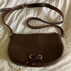 Nine West medium cross body or shoulder bag in deep maroon with gold accents
